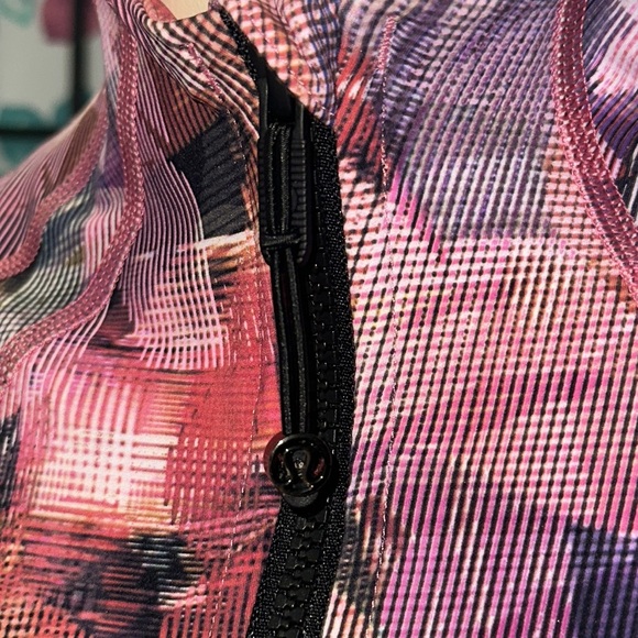 Lululemon Jacket - Picture 4 of 8